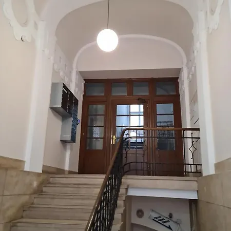 Amber 10 * Krakow